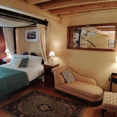 L'Ancienne Cave Bed & Breakfast แซร์ ภายนอก รูปภาพ